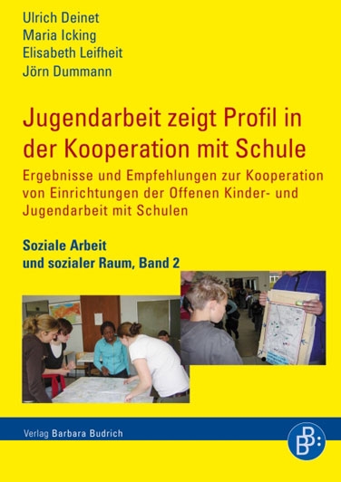 Cover des Buches „Jugendarbeit zeigt Profil in der Kooperation mit Schule“
